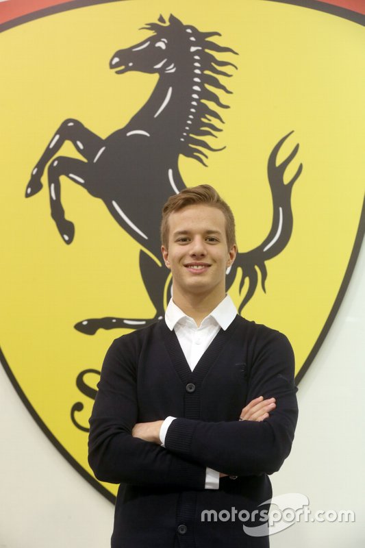 Gianluca Petecof, Academia de pilotos de Ferrari