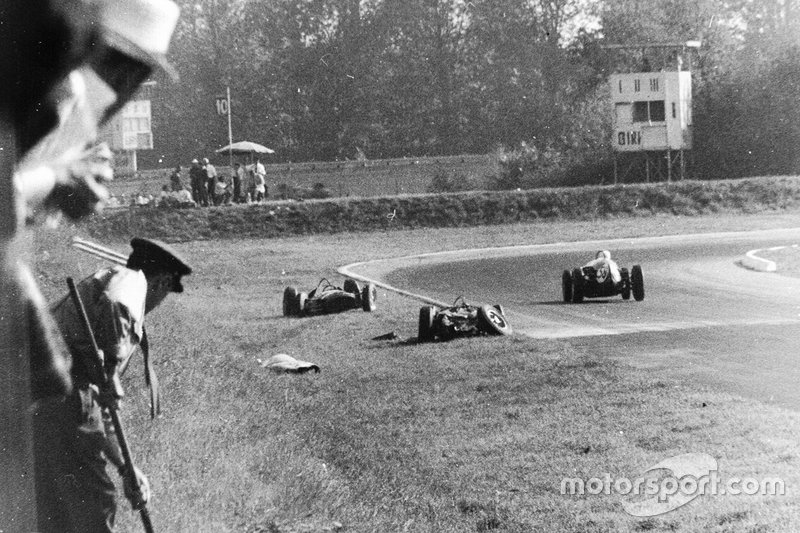 Wolfgang von Trips (Ferrari Dino 156), Jim Clark (Lotus 21-Climax).