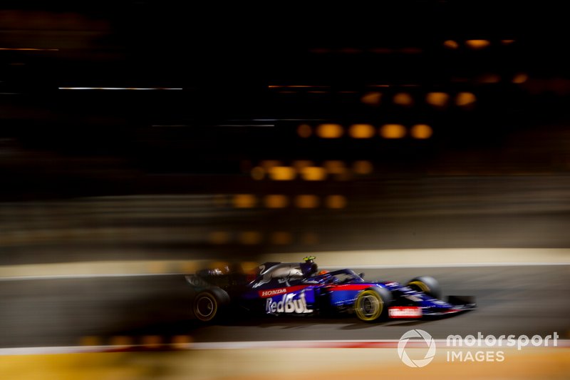 Алекс Албон, Toro Rosso STR14