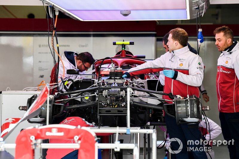 Suspension et freins avant de l'Alfa Romeo C38