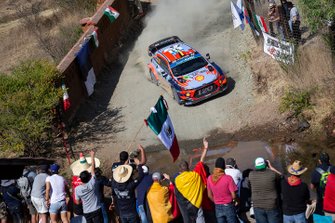 Thierry Neuville, Nicolas Gilsoul, Hyundai Motorsport Hyundai i20 Coupe WRC