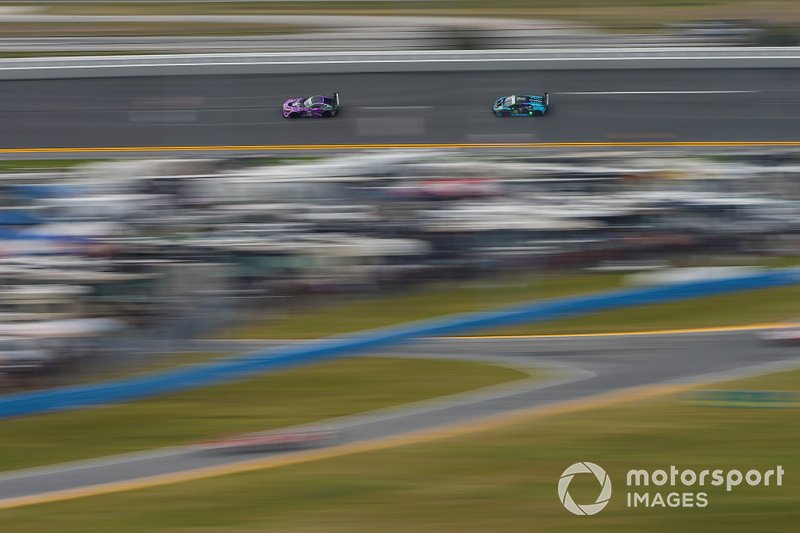 #33 Mercedes-AMG Team Riley Motorsports Mercedes-AMG GT3, GTD: Ben Keating, Jeroen Bleekemolen, Luca Stolz, Felipe Fraga, #48 Paul Miller Racing Lamborghini Huracan GT3, GTD: Bryan Sellers, Ryan Hardwick, Corey Lewis, Andrea Caldarelli