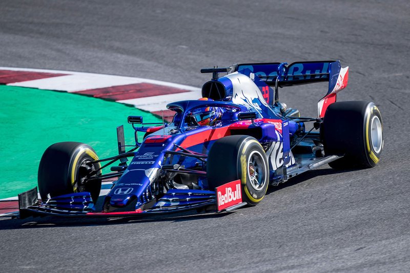Александр Элбон, Scuderia Toro Rosso STR14