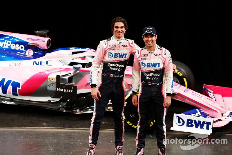 Lance Stroll, Racing Point F1 Team e Sergio Perez, Racing Point F1 Team, con la RP19 del Team Racing Point F1