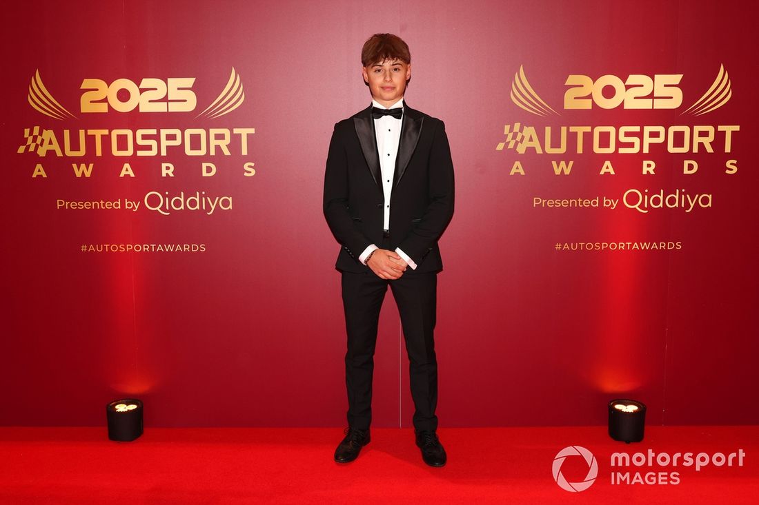 Mistrz GB3 Louis Sharp