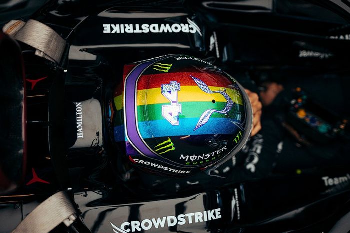 Casco de Lewis Hamilton, Mercedes