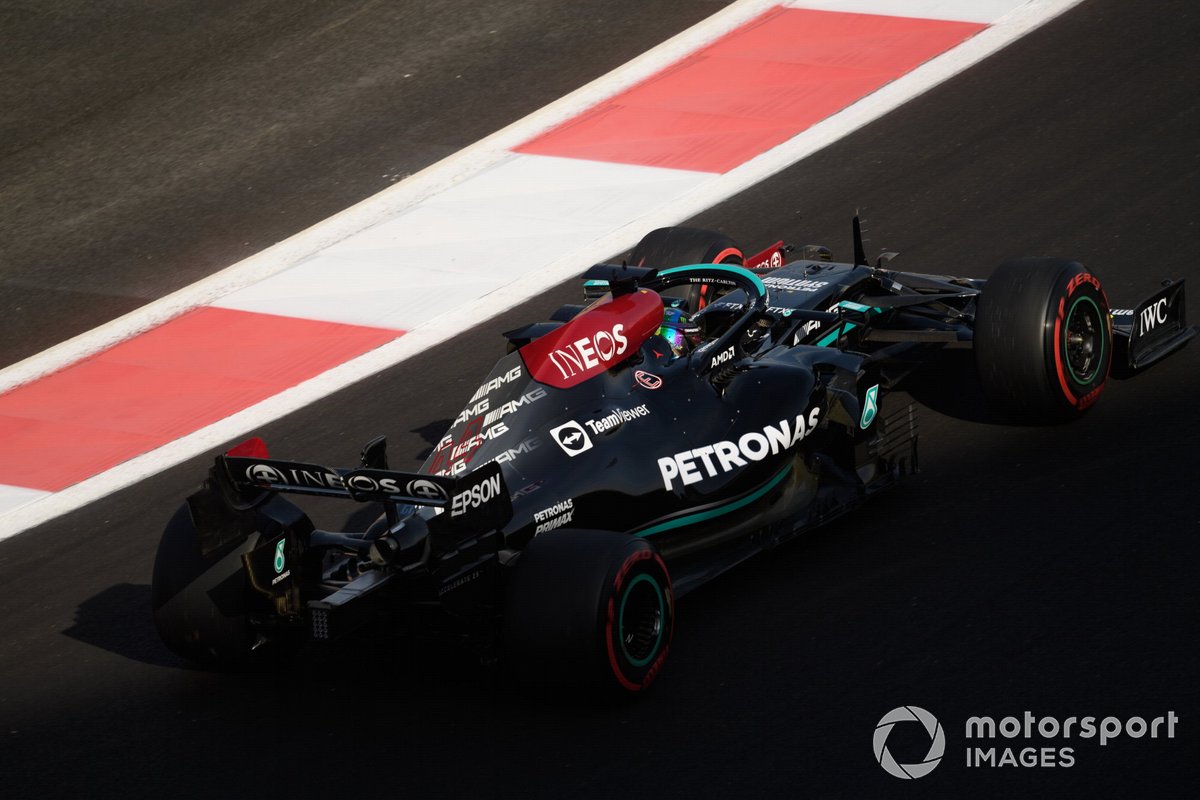Lewis Hamilton, Mercedes W12