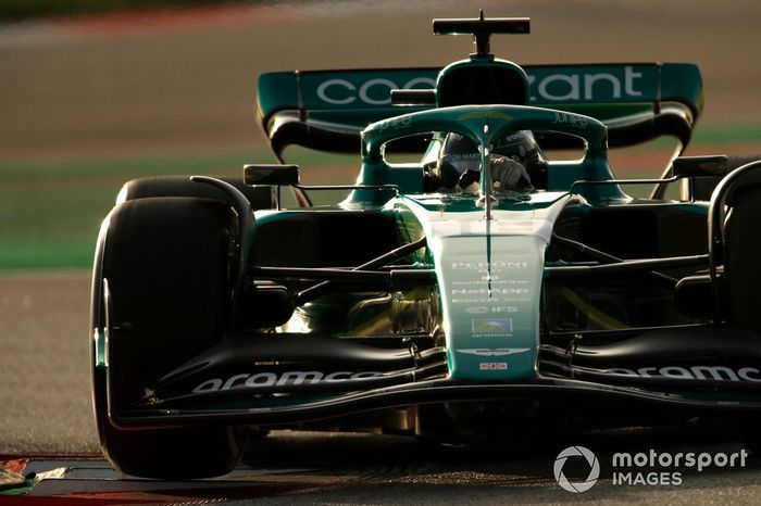 Lance Stroll, Aston Martin AMR22