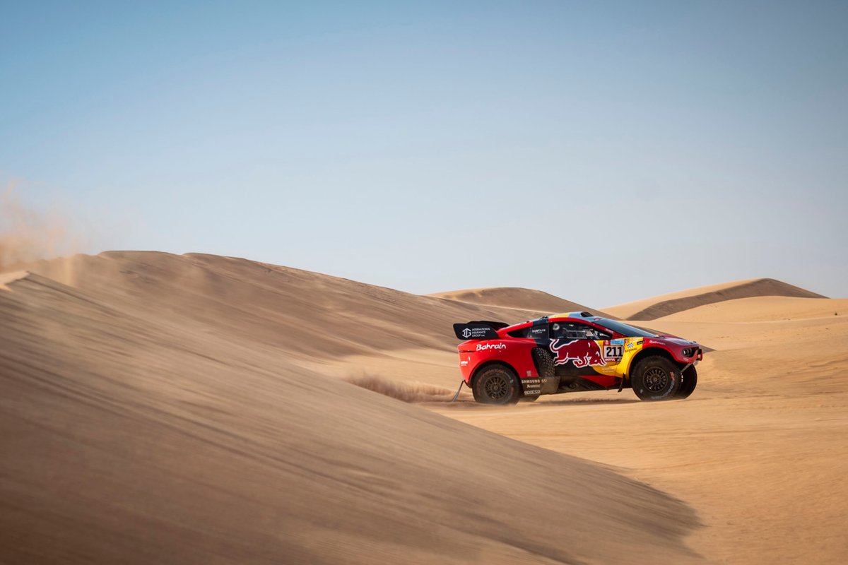 #211 Bahrain Raid Xtreme Prodrive: Sebastien Loeb, Fabian Lurquin