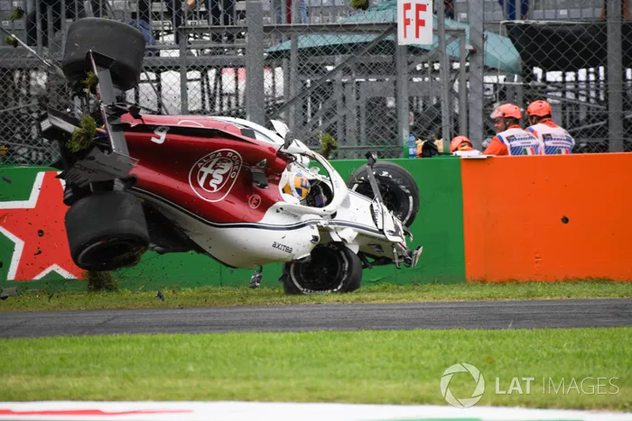 L'accident de Marcus Ericsson, Sauber C37 