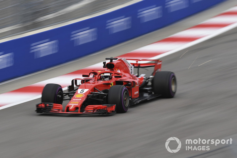 Sebastian Vettel, Ferrari SF71H sparks