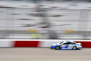 Brad Keselowski, Team Penske, Ford Fusion Reese/DrawTite