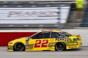 Joey Logano, Team Penske, Ford Fusion Pennzoil