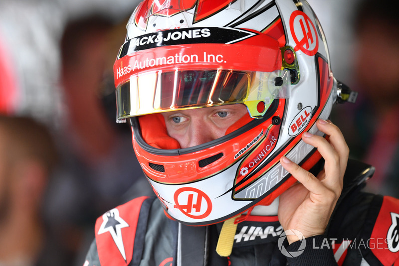 Kevin Magnussen - Haas F1 Team - 6
