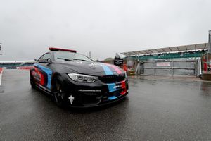 Safety-Car im Regen