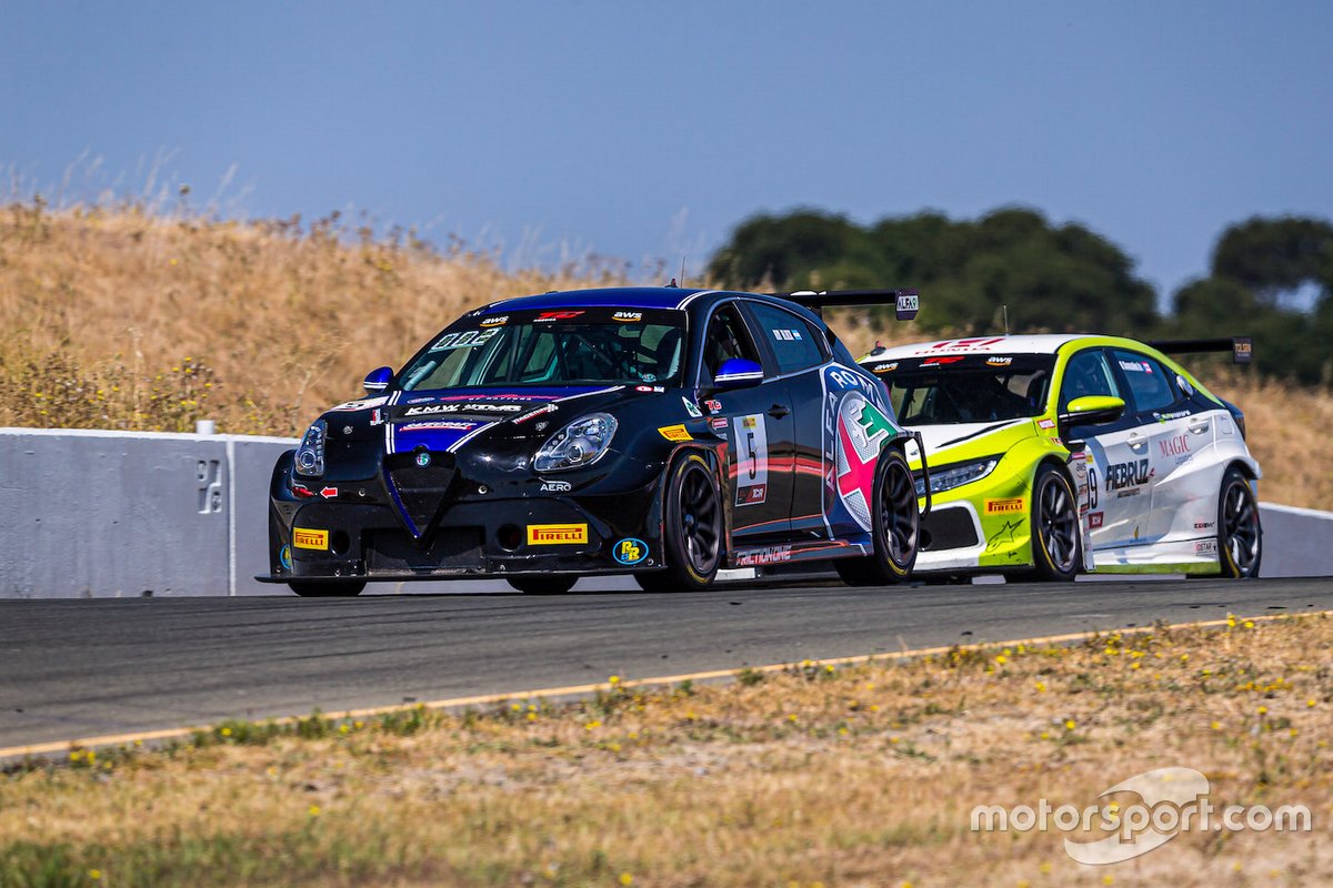 Roy Block, KMW Motorsports with TMR Engineering, Alfa Romeo Giulietta TCR