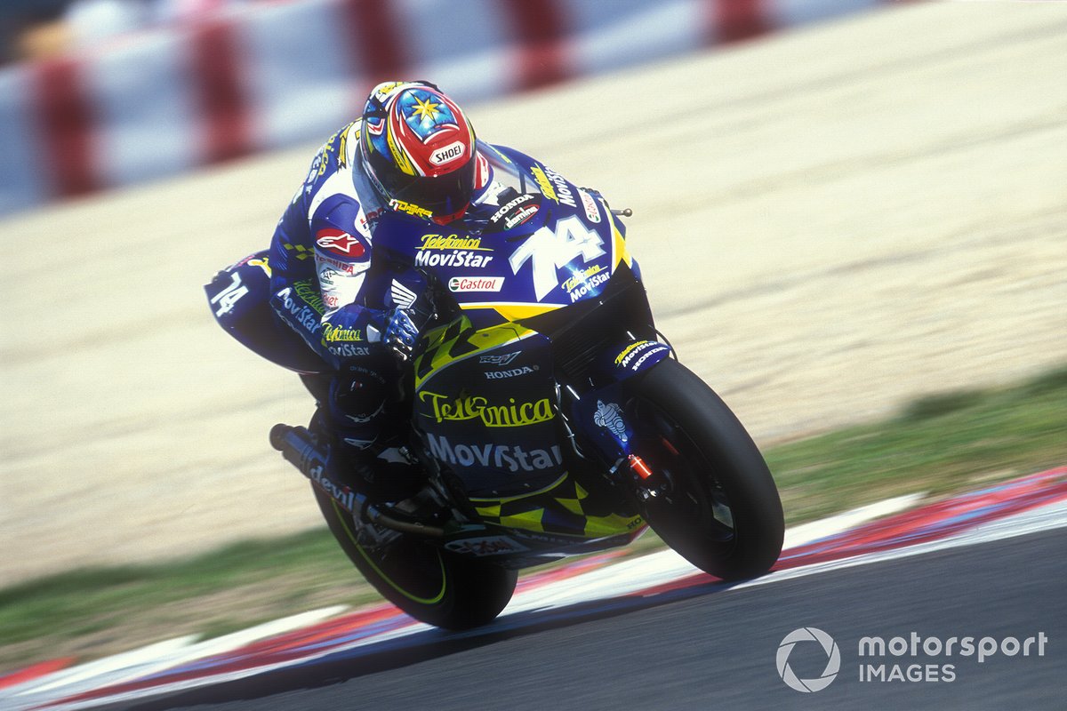 2003: Daijiro Katoh (Honda RC211V)