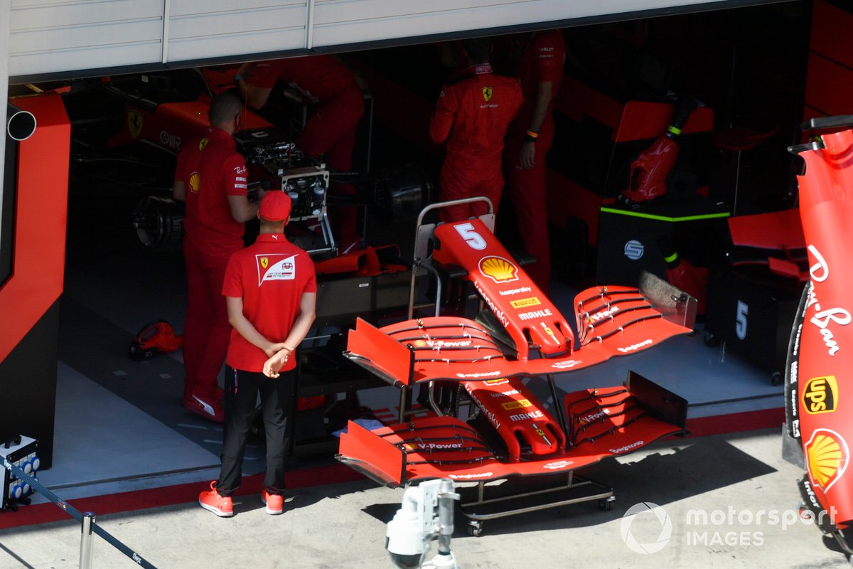 Mick Schumacher, Prema Racing looks at the Ferrari SF1000 