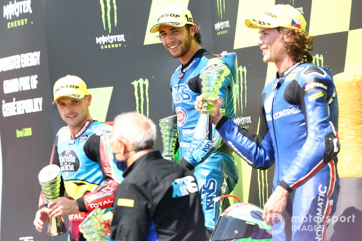 Podio: el ganador de la carrera Enea Bastianini, Italtrans Racing Team, el segundo lugar Sam Lowes, Marc VDS Racing, el tercer lugar Joe Roberts, American Racing