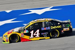 Clint Bowyer, Stewart-Haas Racing, Ford Fusion Rush Truck Centers/Mobil Delvac 1