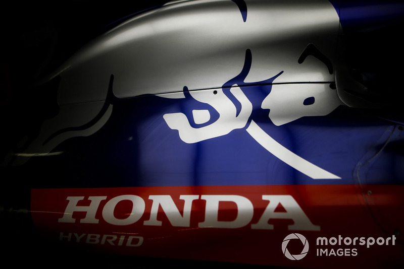 Scuderia Toro Rosso STR13