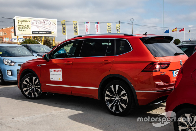 II Curso de Conducción y Nuevas Tecnologías BOSCH - Motor1.com España - Motorsport.com
