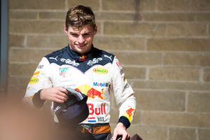 Max Verstappen, Red Bull Racing, 2e plaats, in Parc Ferme