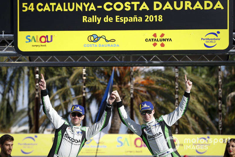 WRC2 ganador Kalle Rovanperä, Jonne Halttunen, koda Motorsport koda Fabia R5