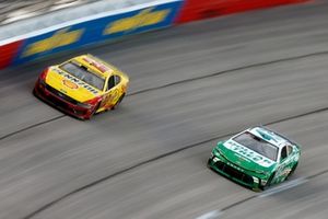 Erik Jones, LEGACY MOTOR CLUB Toyota, Joey Logano, Team Penske Ford