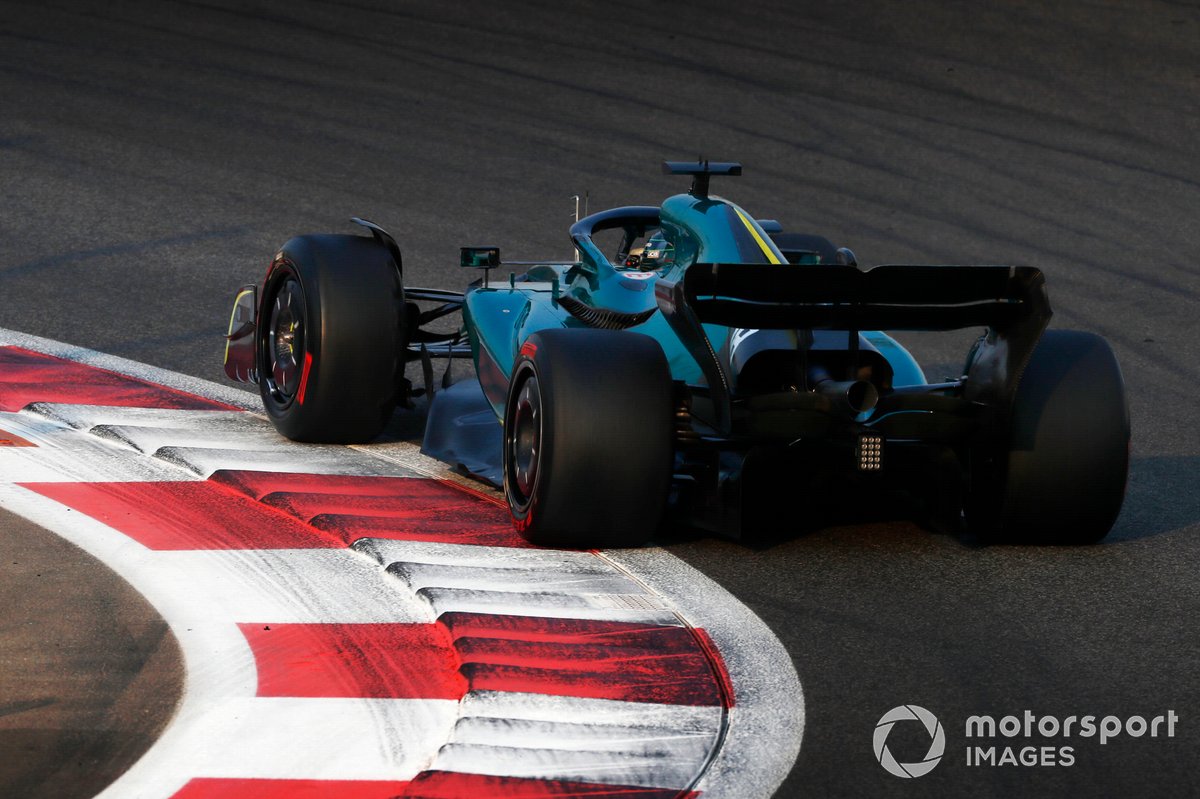 Lance Stroll, Aston Martin AMR22