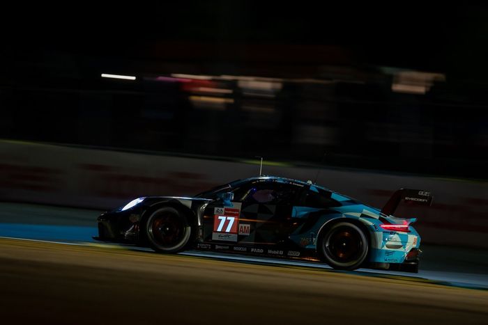 #77 Dempsey-Proton Racing Porsche 911 RSR - 19 LMGTE Am, Christian Ried, Jaxon Evans, Matt Campbell