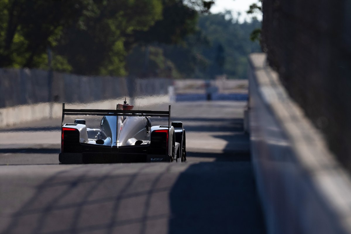 #01 Chip Ganassi Racing Cadillac DPi: Renger van der Zande, Kevin Magnussen