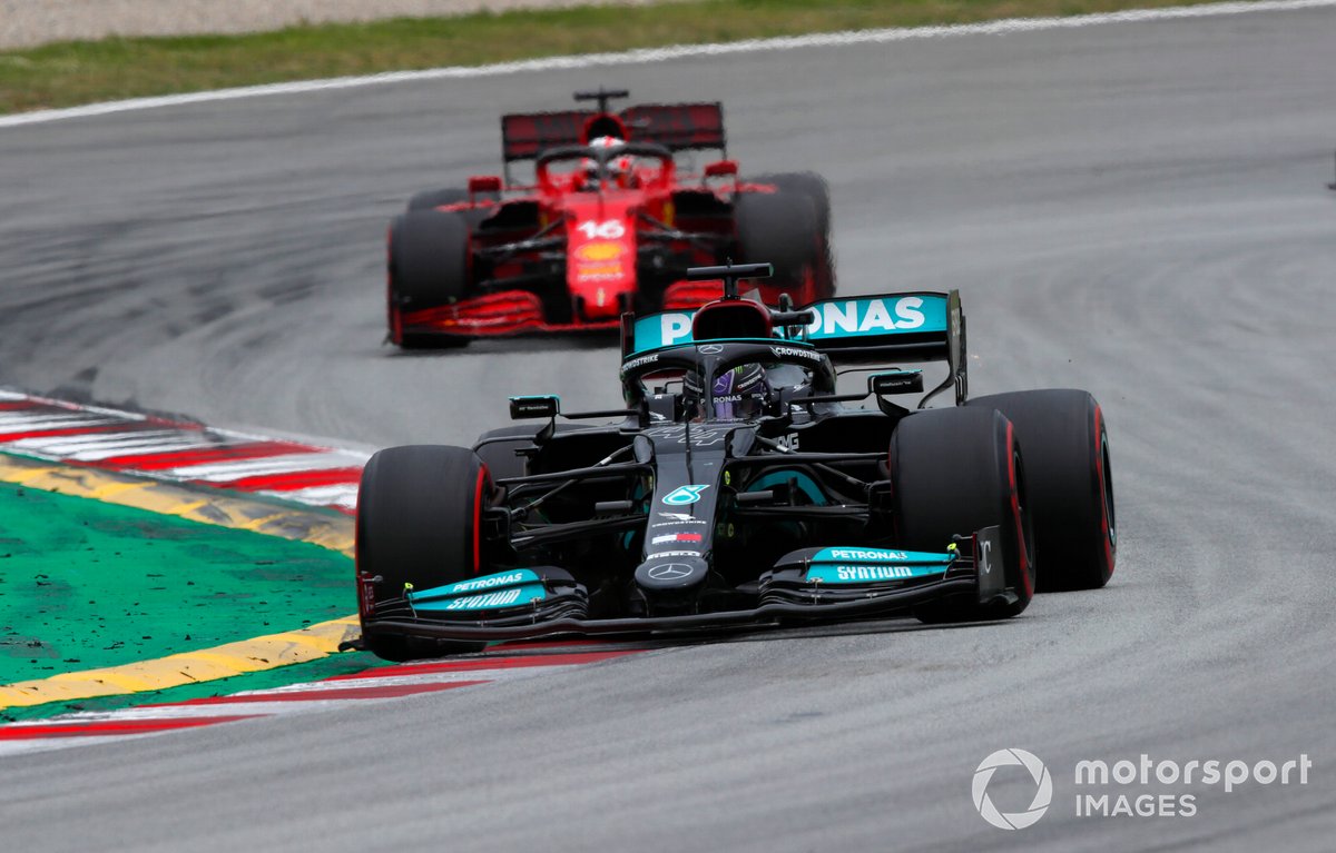 Lewis Hamilton, Mercedes W12, Charles Leclerc, Ferrari SF21