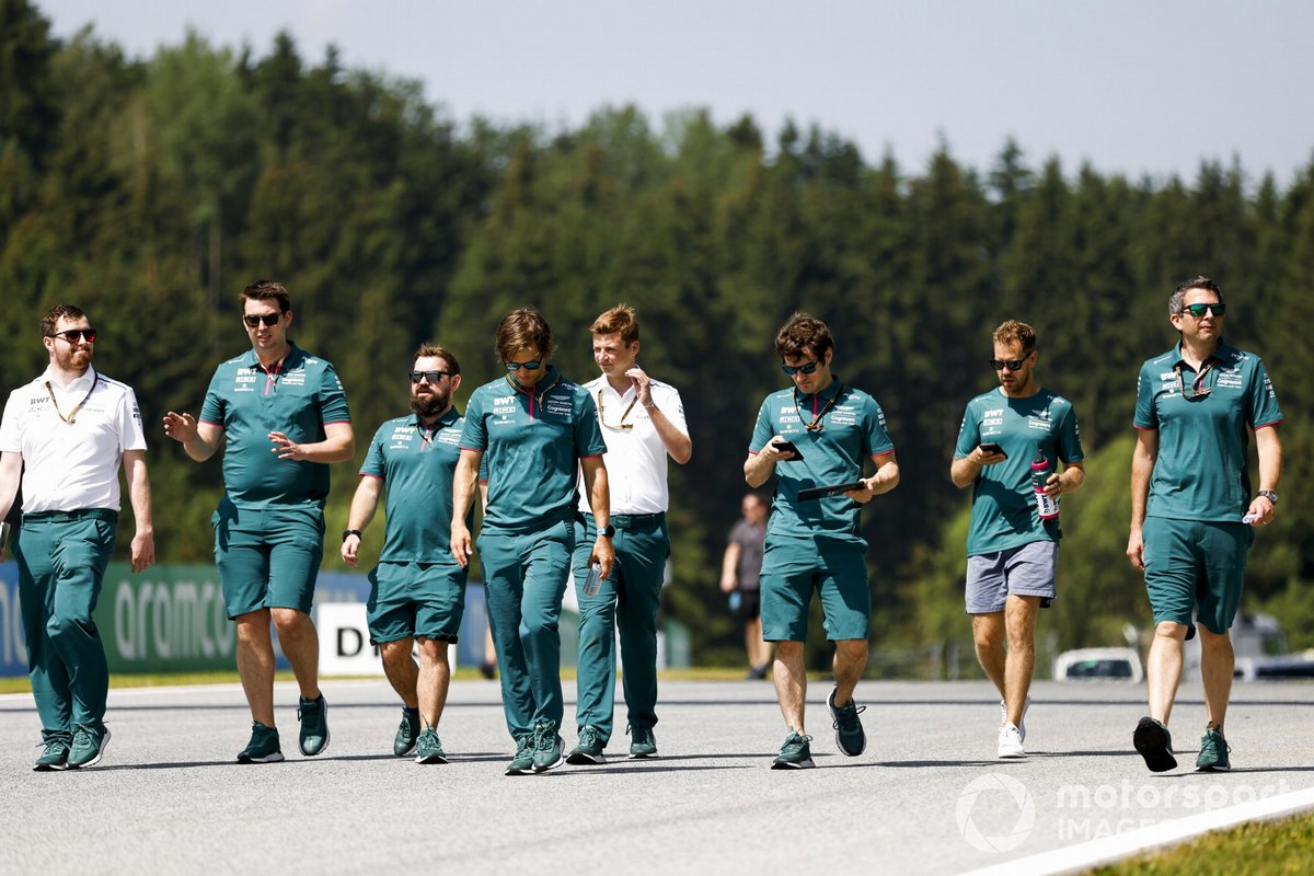 Sebastian Vettel, Aston Martin