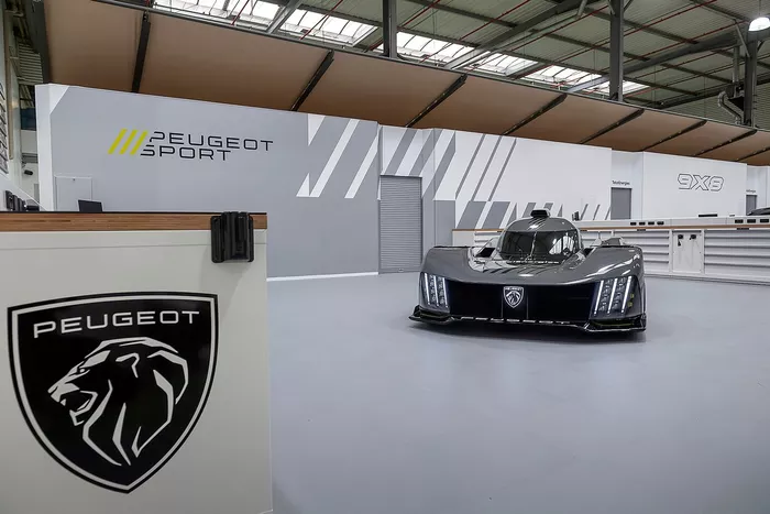 Peugeot Hypercar 9X8