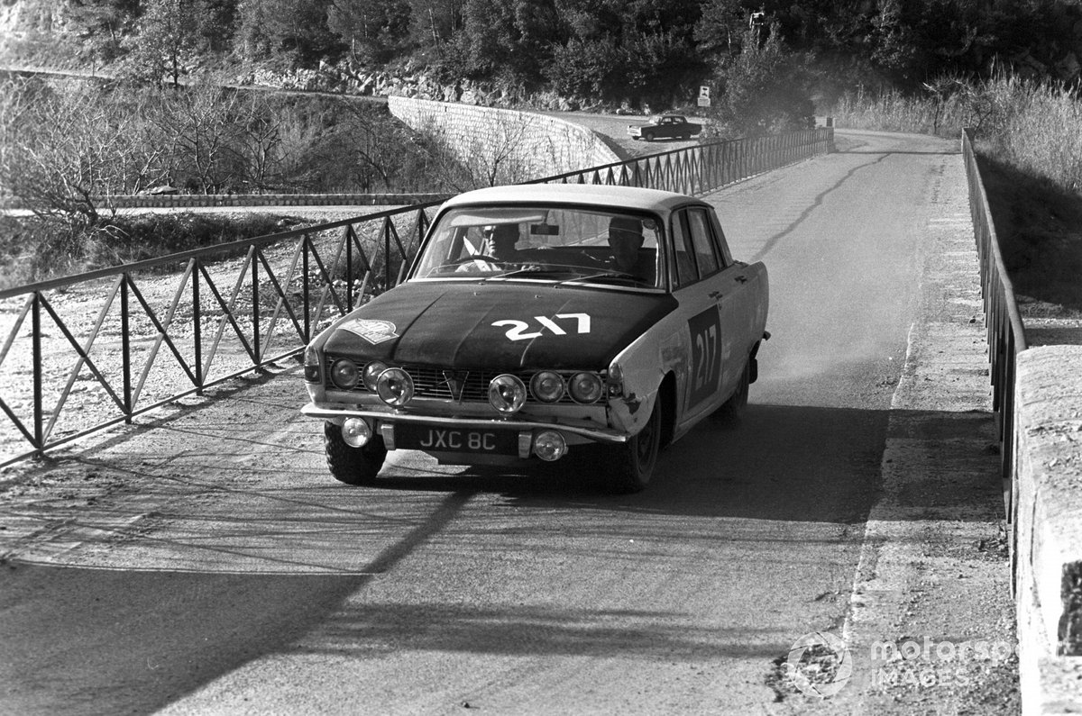 Sobieslaw Zasada / Adam Wedrychowski, Rover 2000