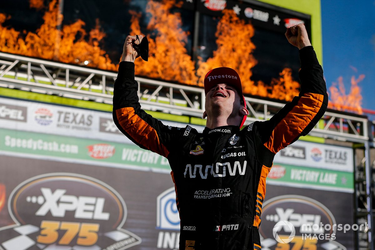 Patricio O'Ward, Arrow McLaren SP Chevrolet celebra la victoria en la XPEL 375