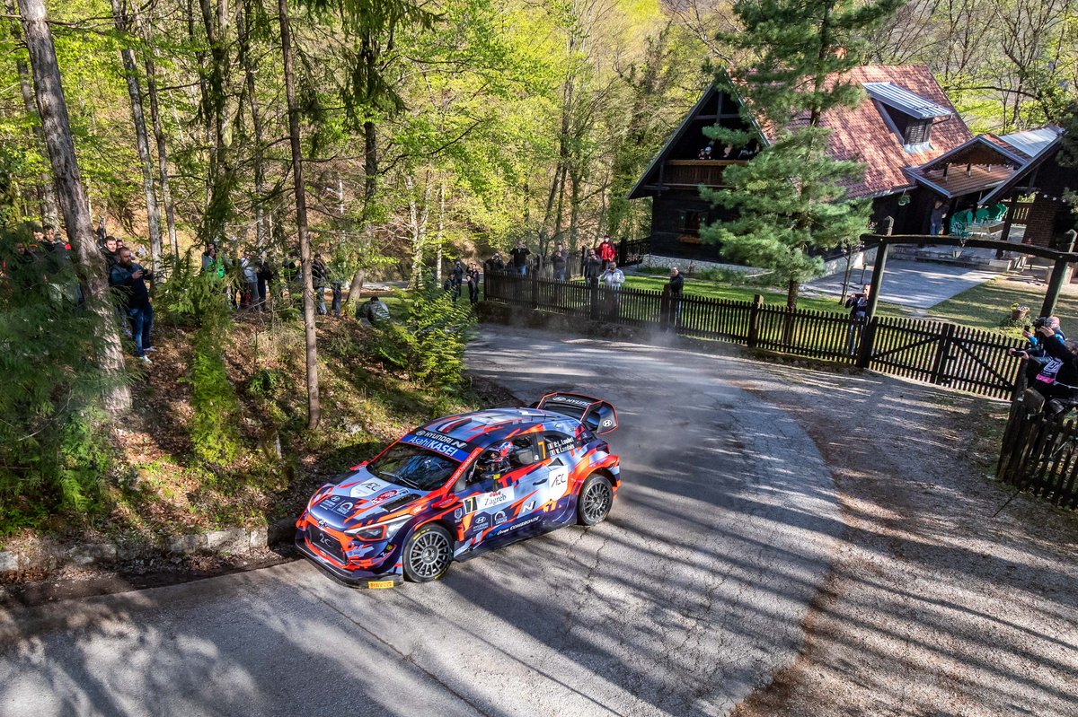 Pierre-Louis Loubet, Vincent Landais, Hyundai 2C Competition Hyundai i20 Coupe WRC