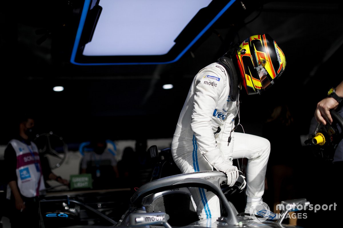 Stoffel Vandoorne, Mercedes-Benz EQ, climbs out of his cockpit