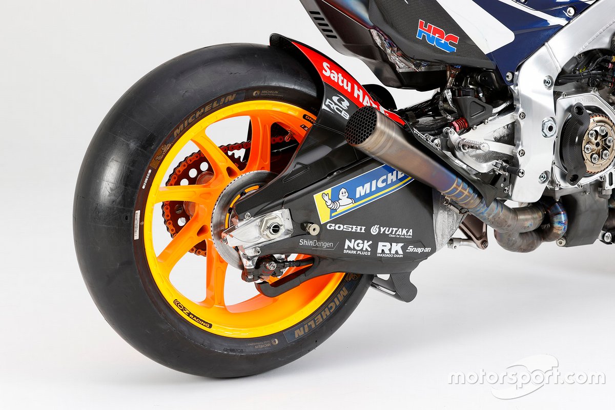 RC213V (Alex Marquez) 2020YM studio shot