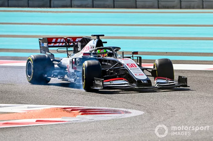 Mick Schumacher, Haas VF-20 