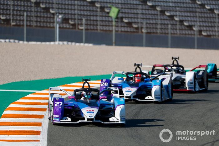 Jake Dennis, BMW I Andretti Motorsport, BMW iFE.21, Maximilian Gunther, BMW I Andretti Motorsports, BMW iFE.21