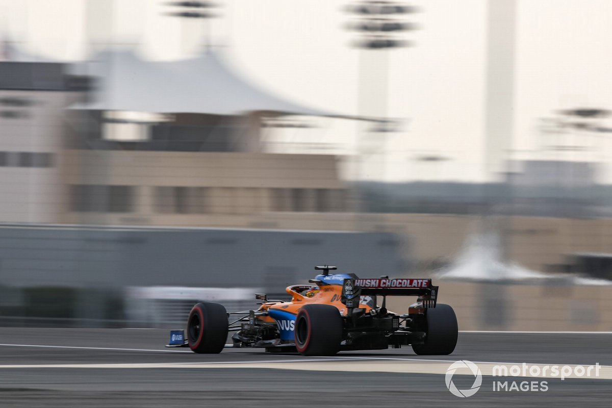 Carlos Sainz Jr., McLaren MCL35