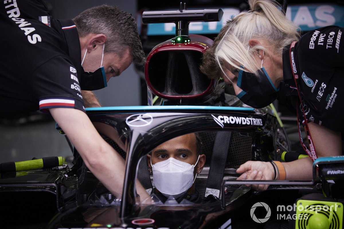 Sir Lewis Hamilton, Mercedes, nell'abitacolo