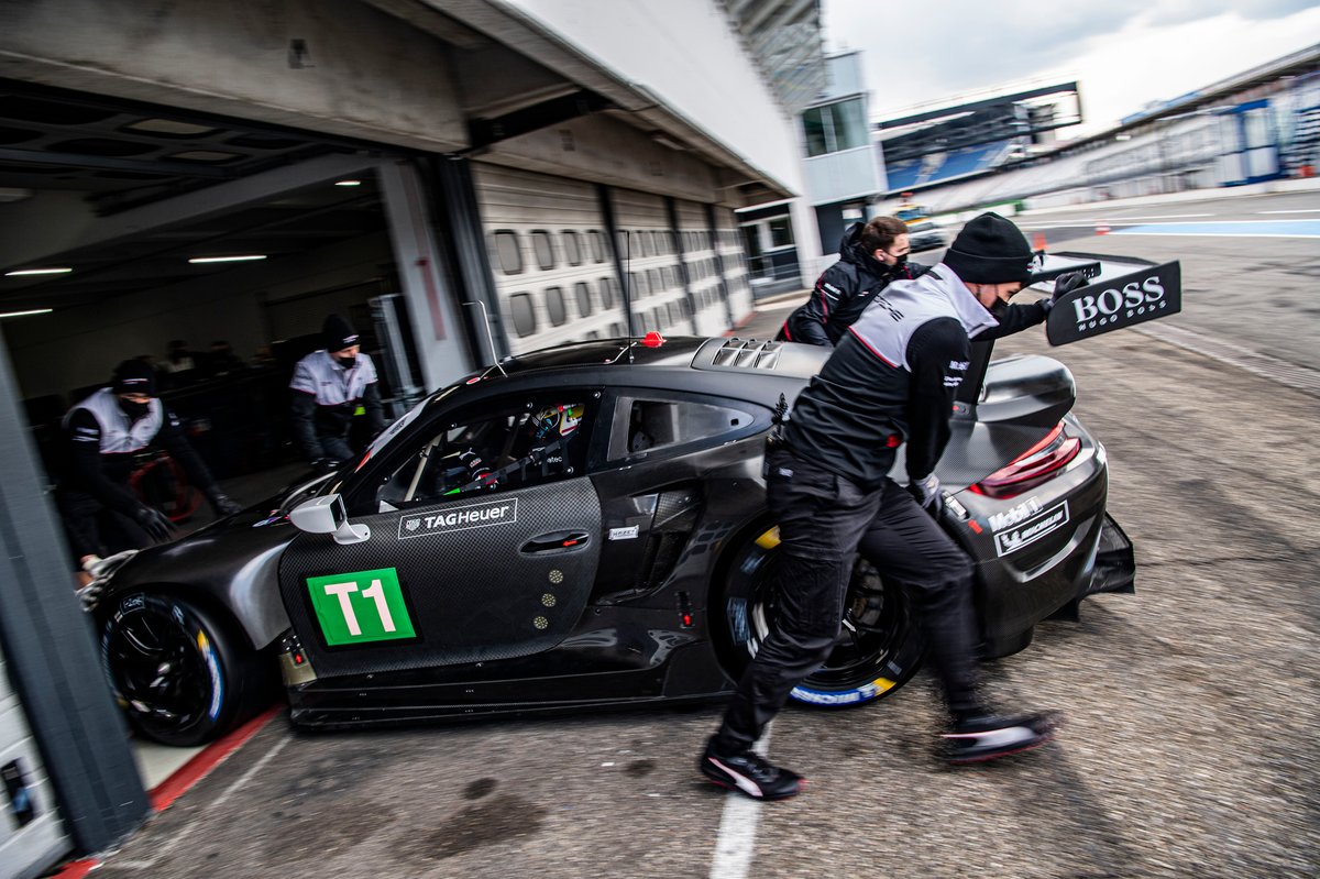 Porsche 911 RSR