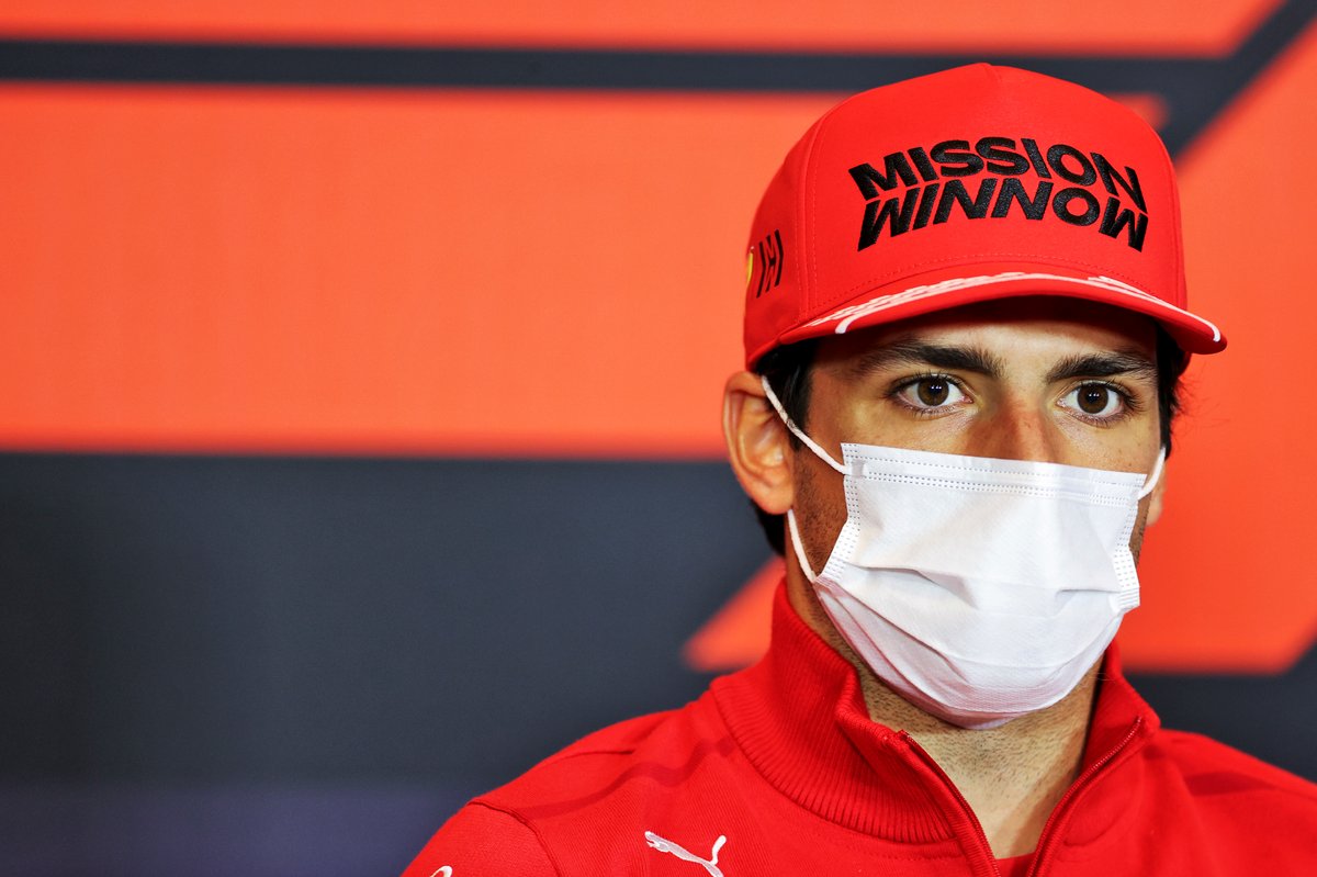 Carlos Sainz Jr., Ferrari