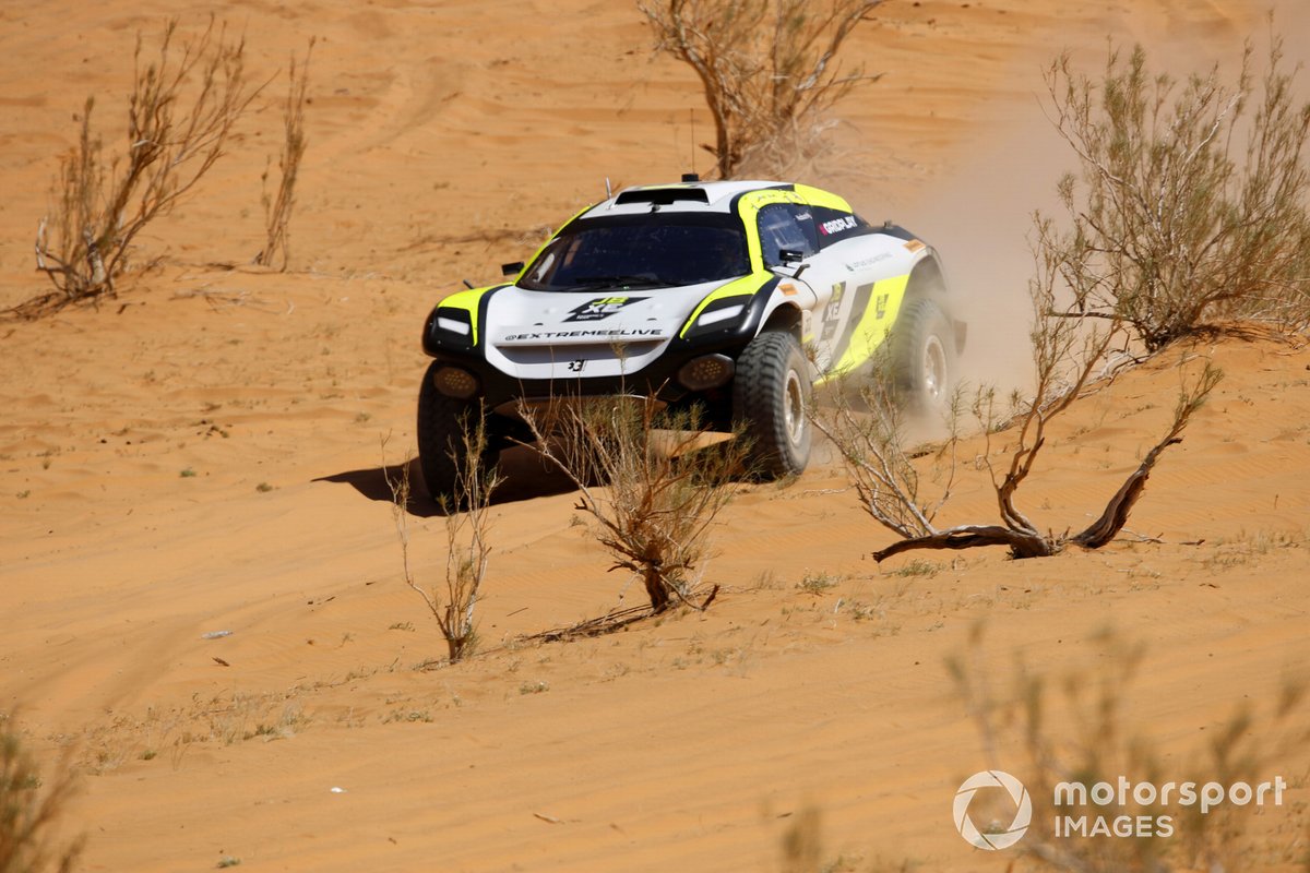 Mikaela Ahlin-Kottulinsky, Jenson Button, JBXE Extreme-E Team