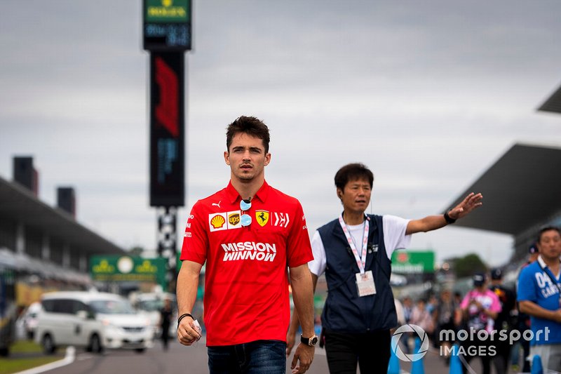 Charles Leclerc, Ferrari, recorre la pista