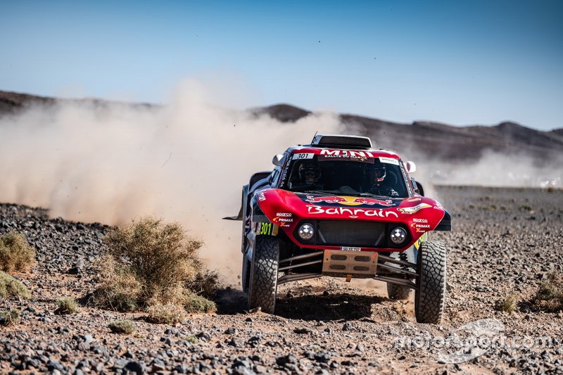 #301 X-Raid Team Mini JCW Team: Stéphane Peterhansel, Andrea Peterhansel