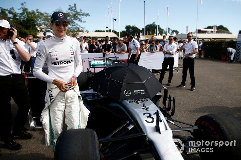 Esteban Ocon, Mercedes-AMG F1 W10 EQ Power